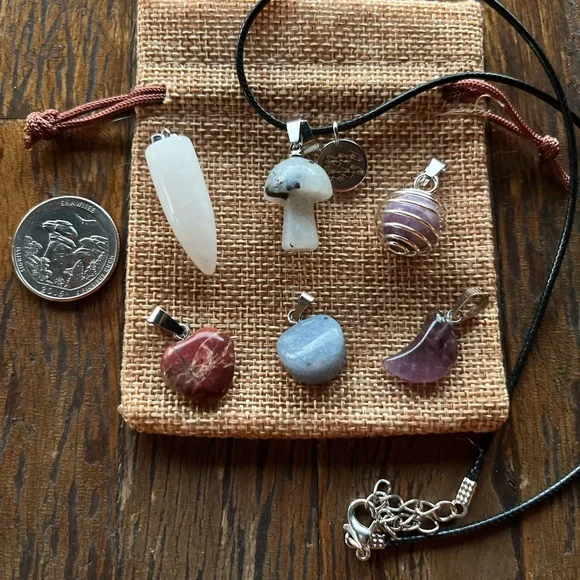 Crystals for Aquarius! Labradorite Lepidolite  Amethyst Blue Aventurine Quartz - Picture 3 of 3